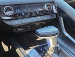 2023 Elantra Thumbnail 28