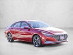 2022 Elantra Thumbnail 3