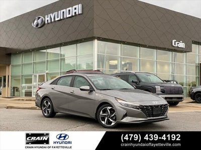 2022 Hyundai Elantra Limited 4DR Sedan