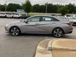 2022 Elantra Thumbnail 4