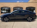 2023 Elantra Thumbnail 7