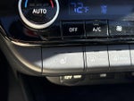 2023 ELANTRA Thumbnail 28