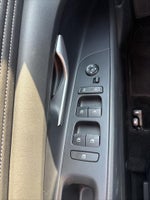 2023 Elantra Thumbnail 16