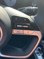 2023 Elantra Thumbnail 17