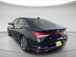 2022 Elantra Thumbnail 5