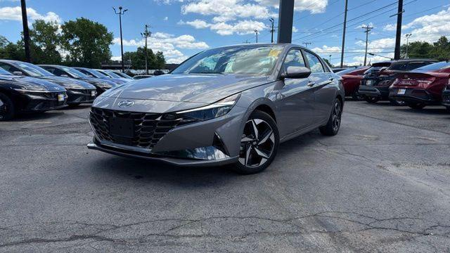 2023 Hyundai ELANTRA Limited