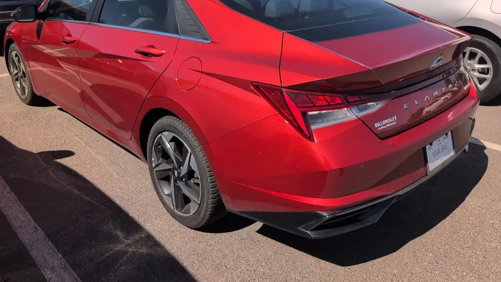2021 Hyundai ELANTRA Limited
