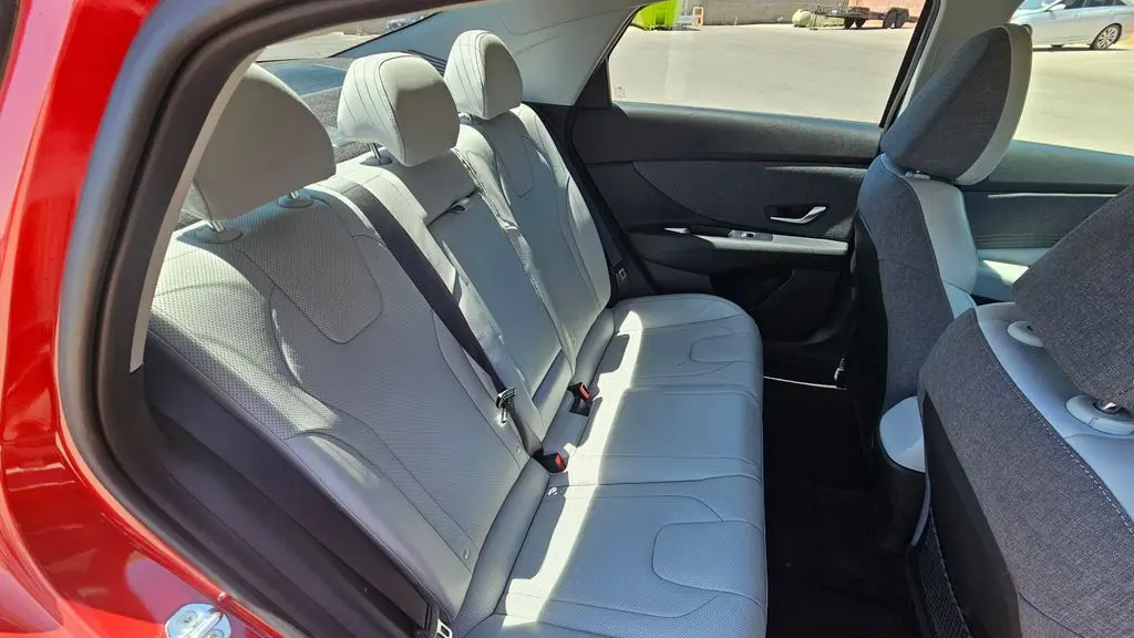 2021 Hyundai ELANTRA Limited