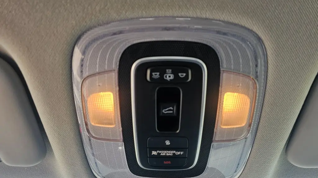 2021 Hyundai ELANTRA Limited