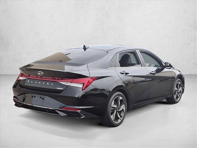 2022 Hyundai Elantra - $19,691