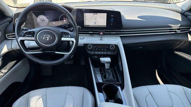 2023 Hyundai ELANTRA Limited