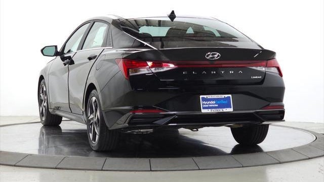 2023 Hyundai ELANTRA Limited