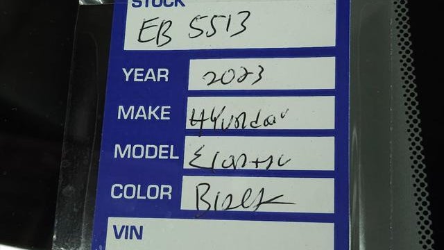 2023 Hyundai ELANTRA Limited