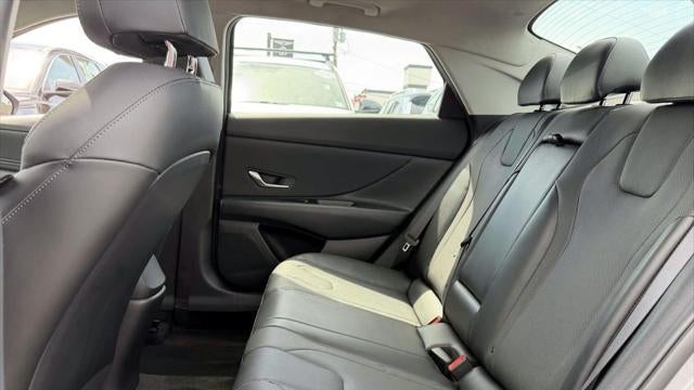 2023 Hyundai ELANTRA Limited