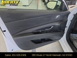 2024 Elantra Thumbnail 11