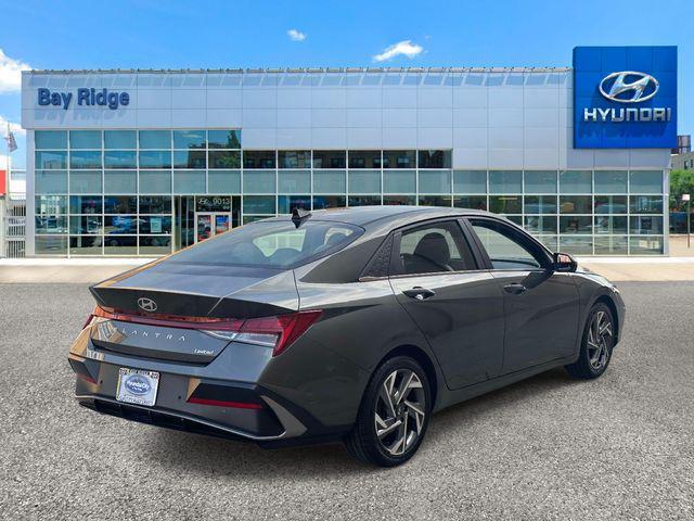 2024 Hyundai Elantra - $20,173