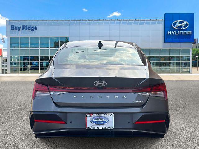 2024 Hyundai Elantra - $20,173