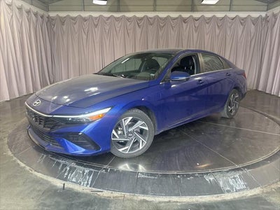 2024 Hyundai Elantra Limited 4DR Sedan