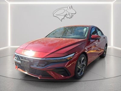 2024 Hyundai Elantra Limited 4DR Sedan