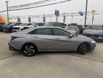 2025 Elantra Thumbnail 4