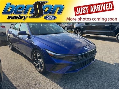 2025 Hyundai Elantra Limited 4DR Sedan