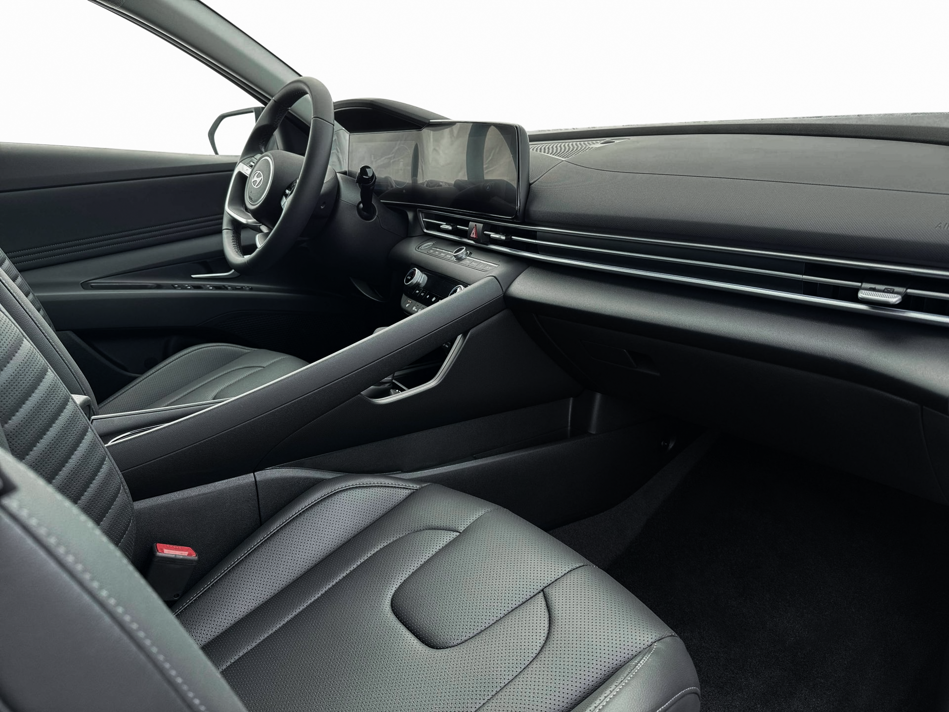 2026 Hyundai Elantra - $25,900
