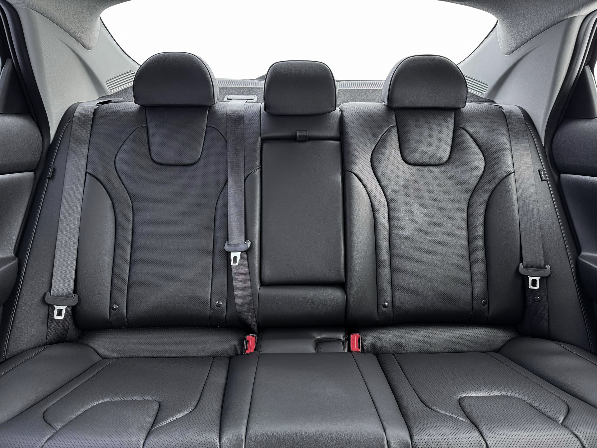 2026 Hyundai Elantra - $25,900