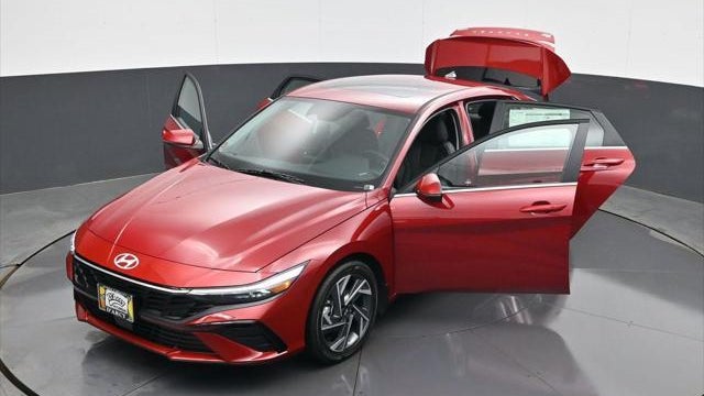 2026 Hyundai ELANTRA Limited