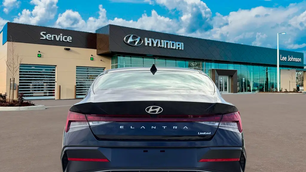 2026 Hyundai ELANTRA Limited