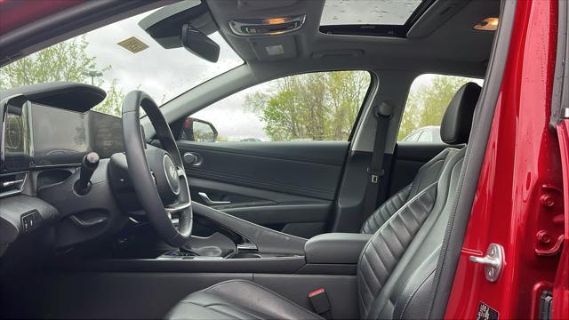 2024 Hyundai ELANTRA Limited