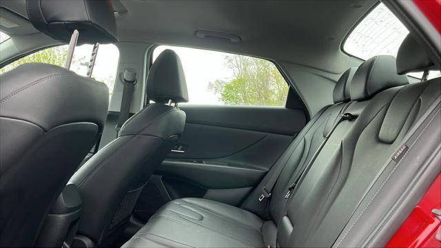2024 Hyundai ELANTRA Limited