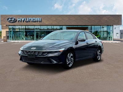 2024 Hyundai Elantra Limited 4DR Sedan