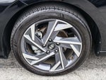 2024 Elantra Thumbnail 9