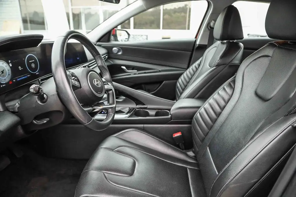 2024 Hyundai Elantra - $18,498