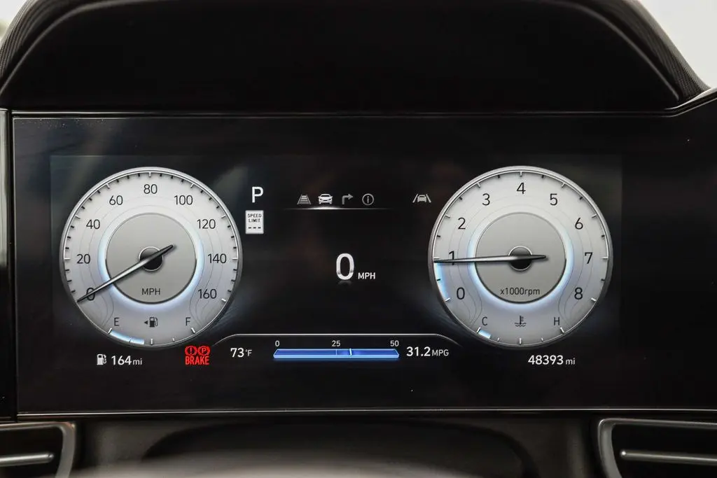 2024 Hyundai Elantra - $18,498