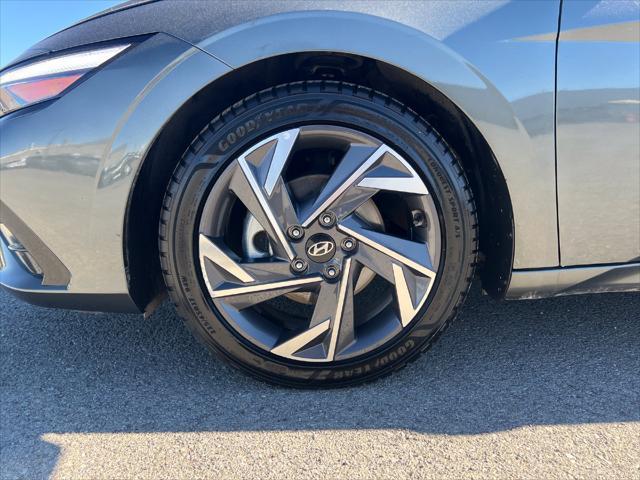 2024 Hyundai Elantra - $22,311