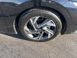 2025 Elantra Thumbnail 13