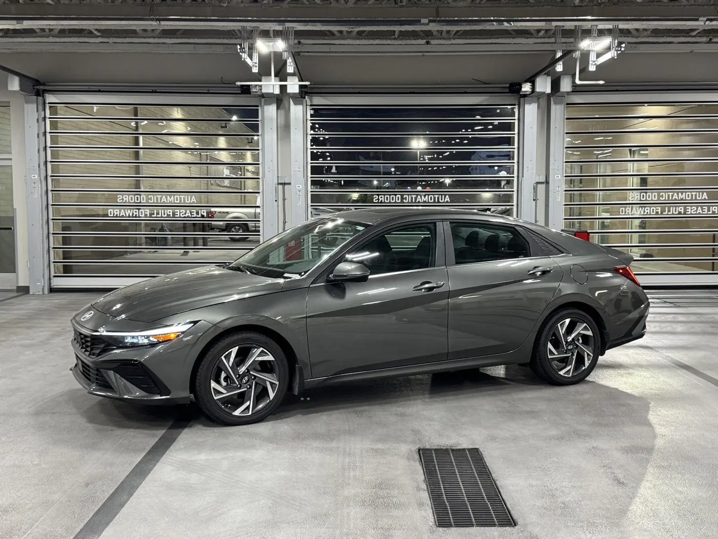 2026 Hyundai Elantra - $27,202