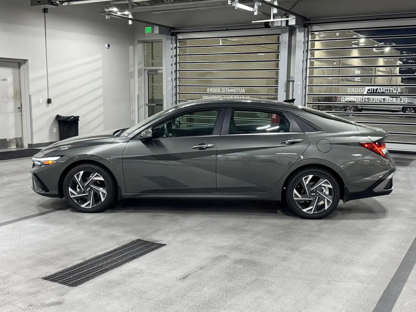 2026 Hyundai Elantra - $27,202