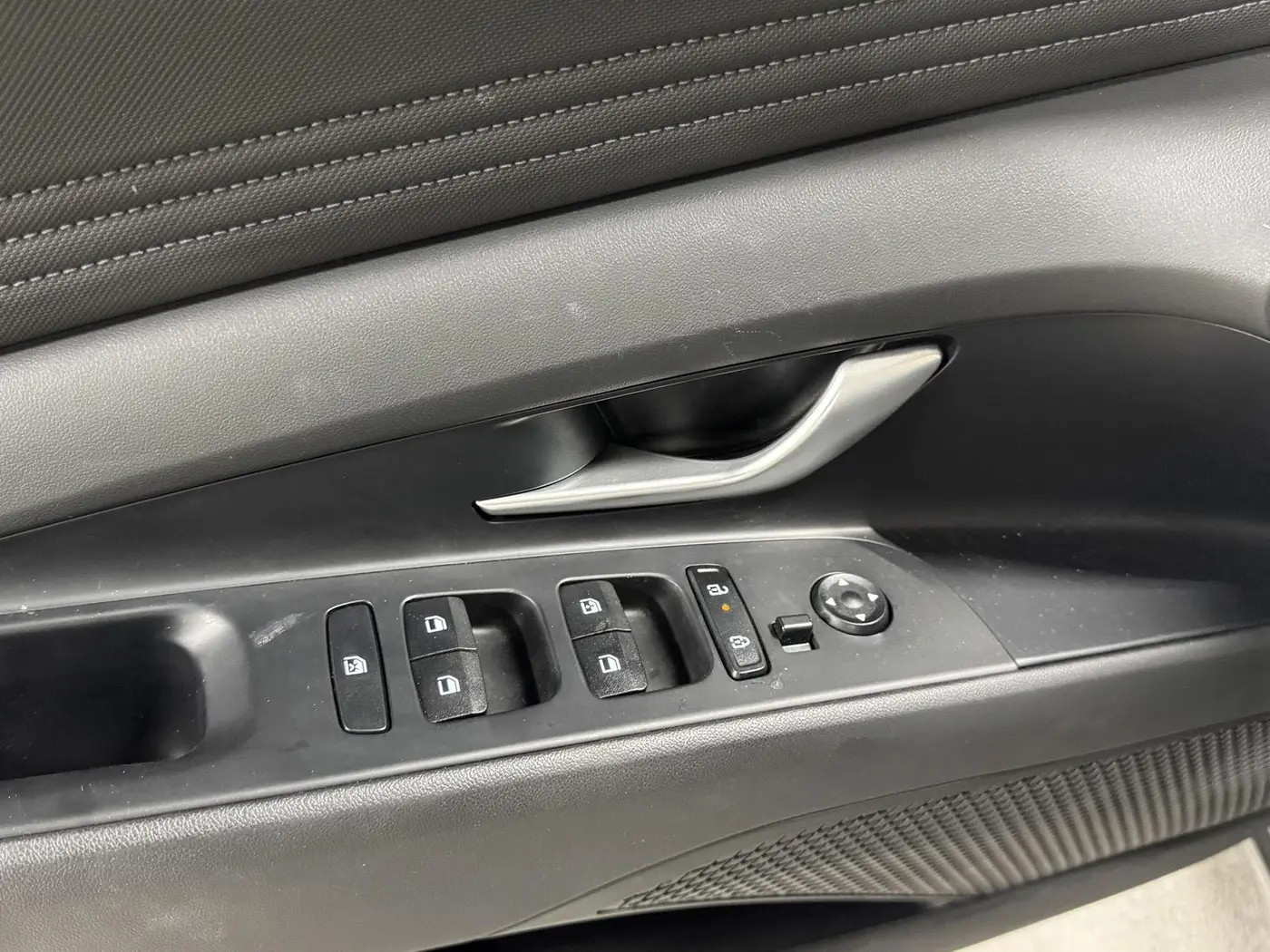 2026 Hyundai Elantra - $27,202