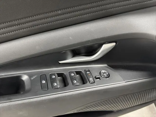 2026 Hyundai Elantra - $27,202