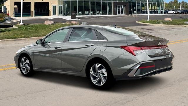 2026 Hyundai ELANTRA Limited