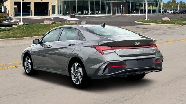 2026 Hyundai ELANTRA Limited