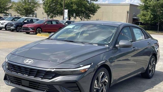 2026 Hyundai ELANTRA Limited