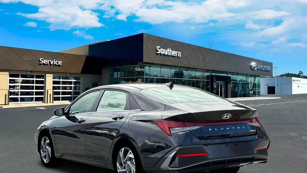 2026 Hyundai ELANTRA Limited