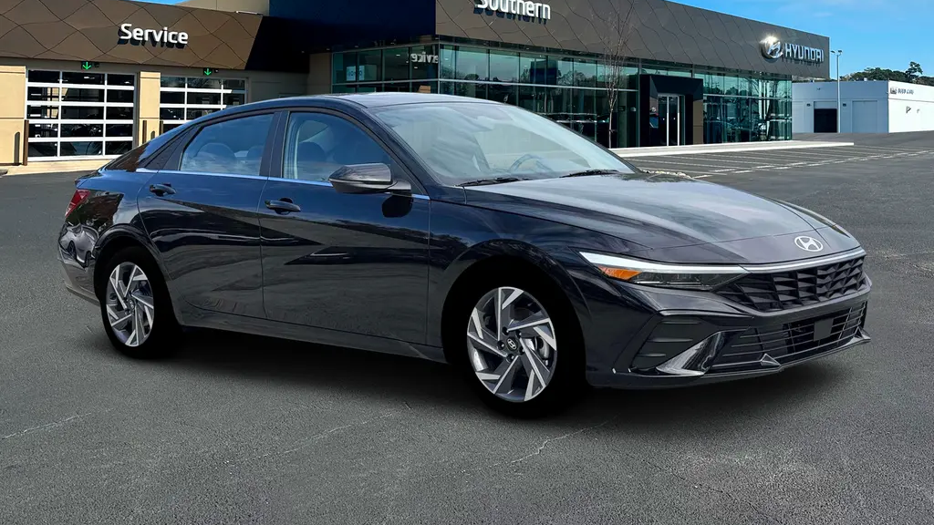 2026 Hyundai ELANTRA Limited