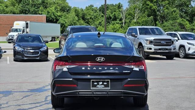 2026 Hyundai ELANTRA Limited