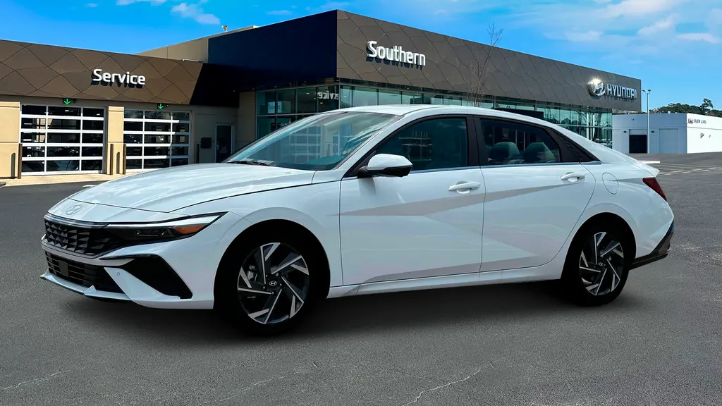 2025 Hyundai ELANTRA Limited