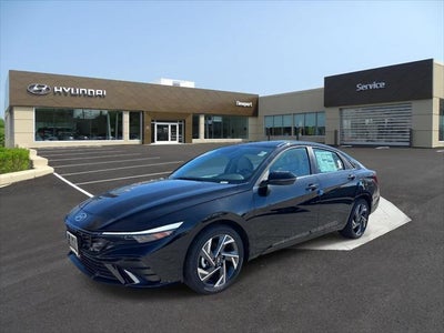 2025 Hyundai Elantra Limited 4DR Sedan