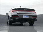 2025 Elantra Thumbnail 26